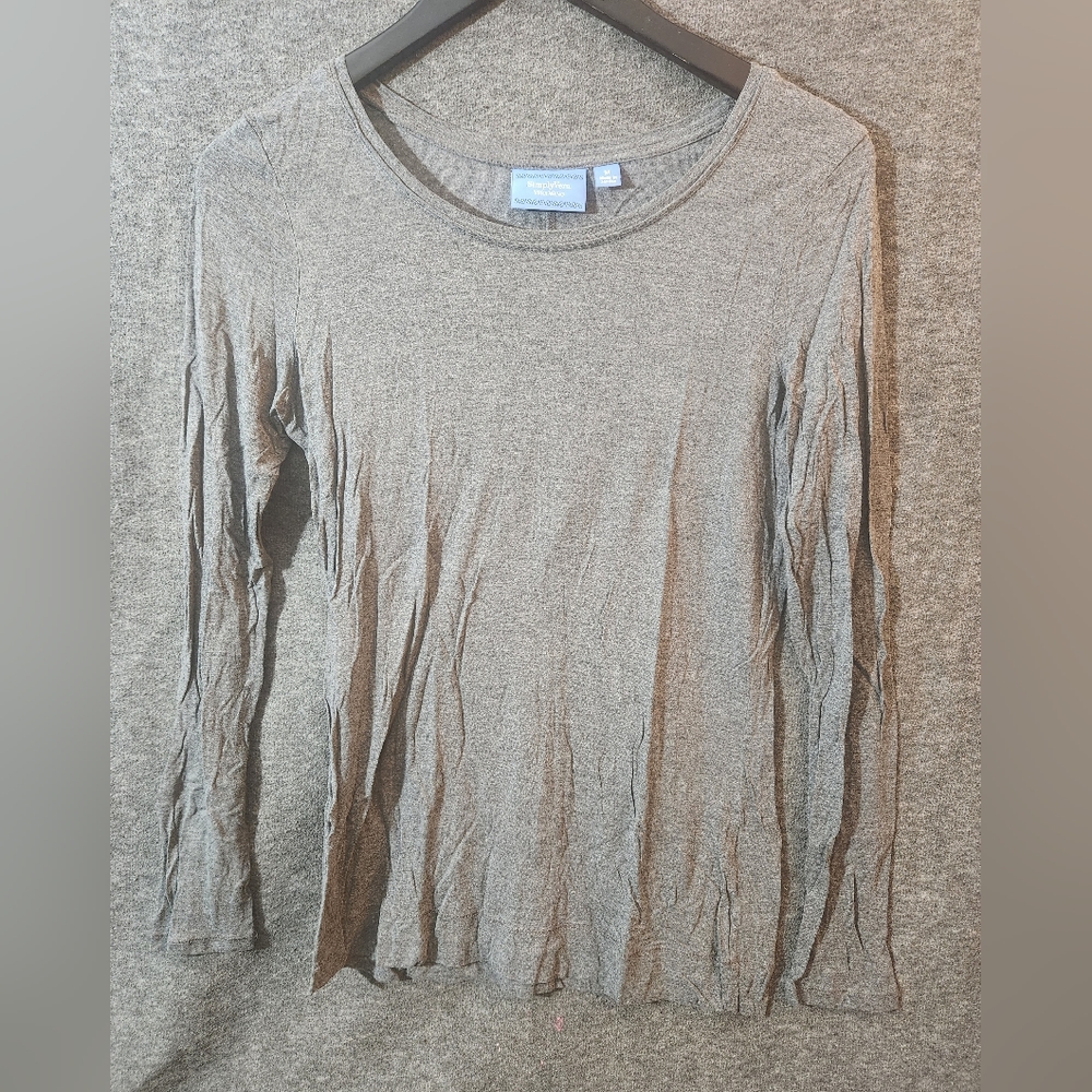 Vera Wang SimplyVera meduim long sleeve shirt M